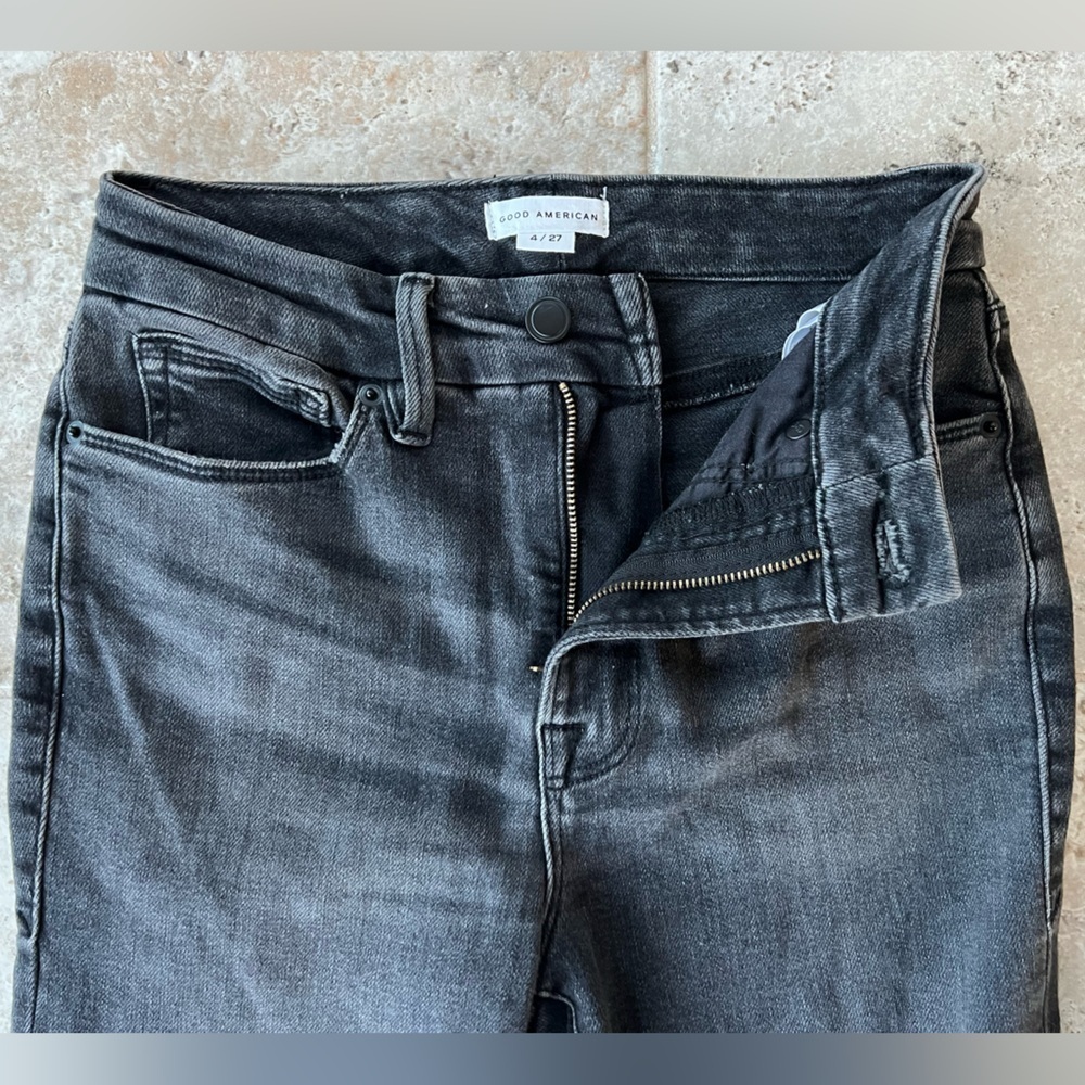 Good American Good Waist High-Rise Super Flare Jeans, Black Wash, 4/27 - Picture 6 of 11